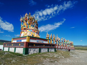 美麗的青海湖 鄧紅衛(wèi)攝